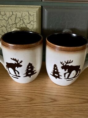 Set of 2 Rustic Moose Stoneware Mugs - Brown and Cream
